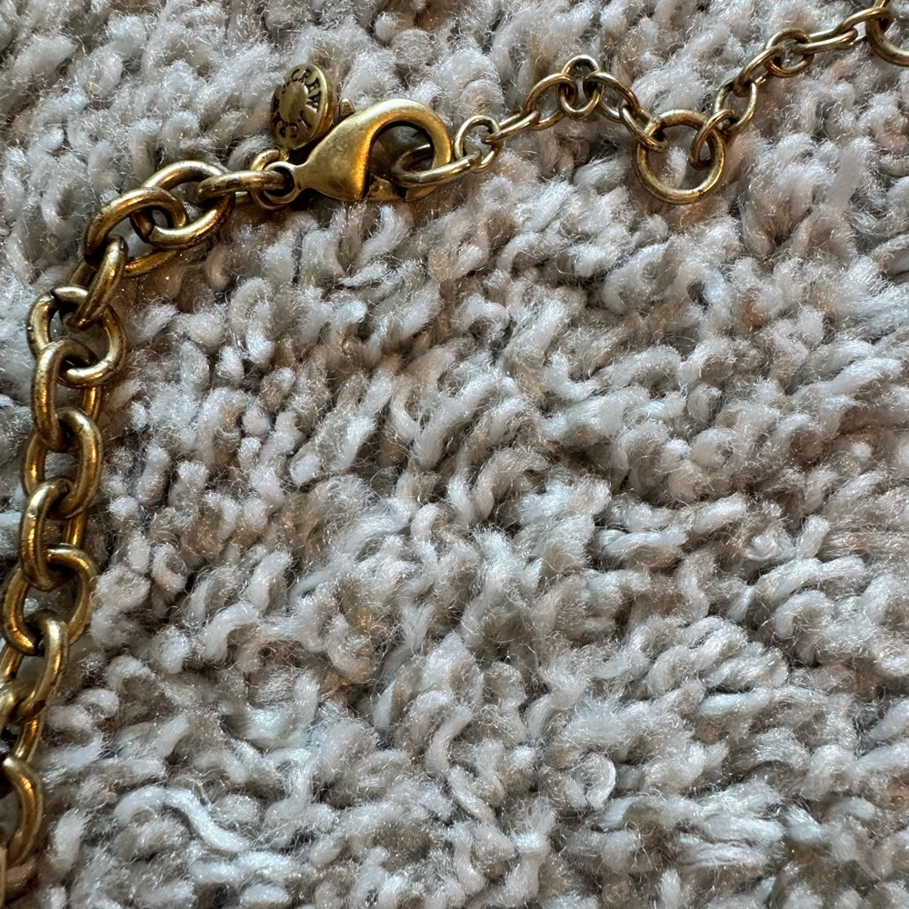 J.Crew Statement necklace stone drop necklace Gold and Yellow / green 17 inches - Picture 6 of 7